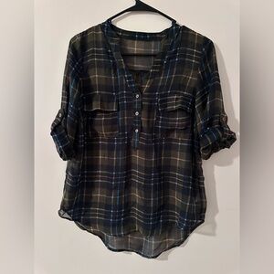 Stitch fix women green and black blouse